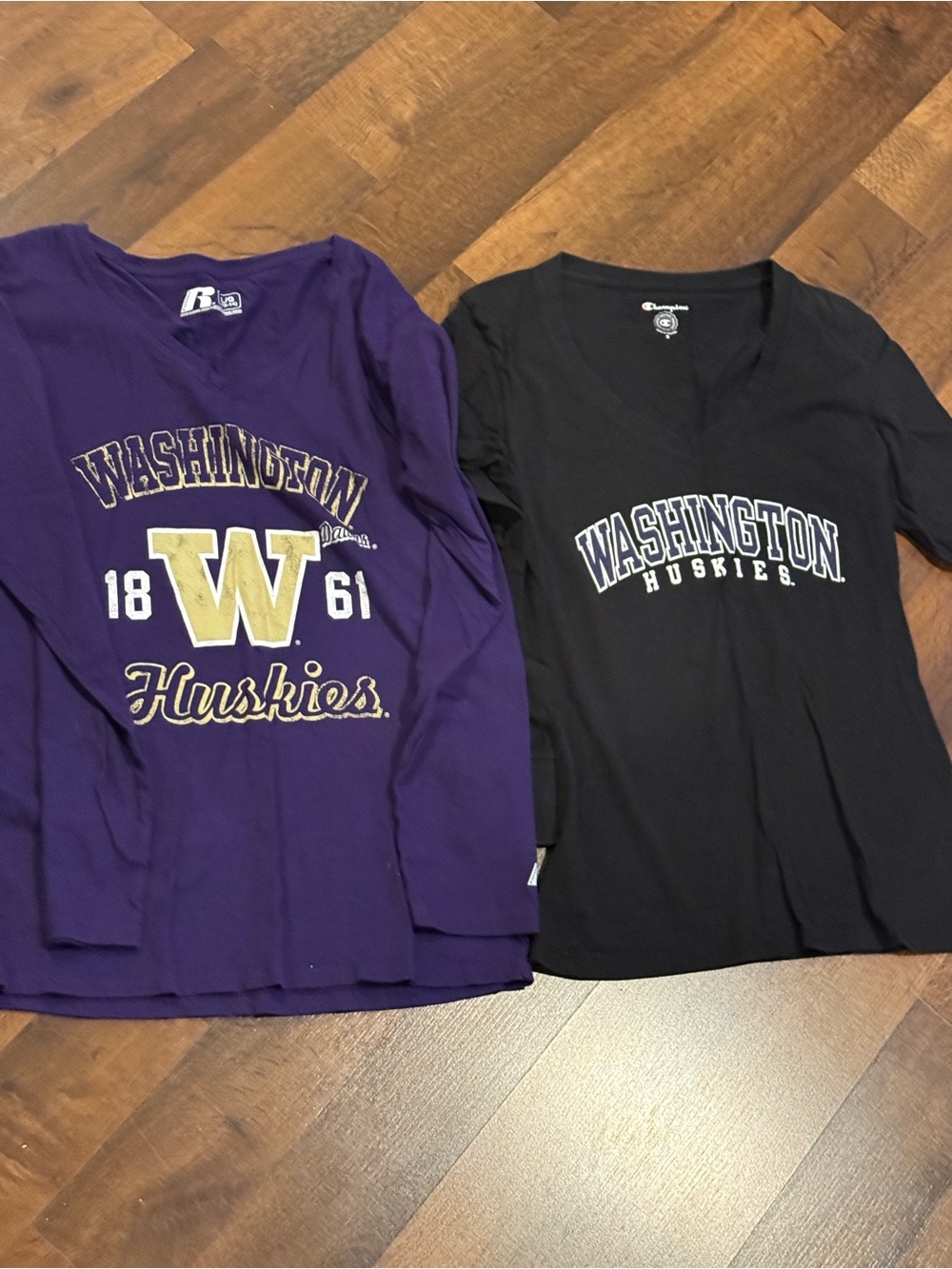 Lot of 2 womens UW University of Washington Huskies shirts (size small)